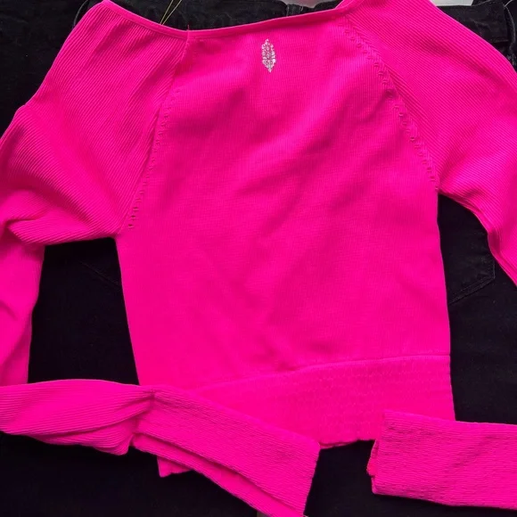 NWOT Free People Cut It Out Long-Sleeve🎧 - Picture 5 of 5